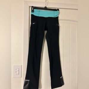 Lululemon set with leggings and bra